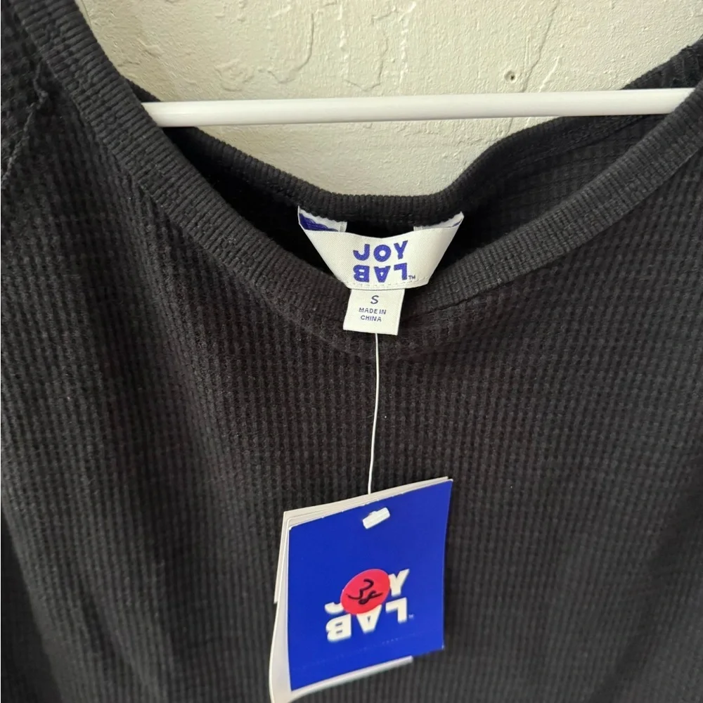 Joylab Black Waffle High Low Long Sleeve NWT Small - Picture 3 of 5